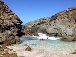 Bubbly Pool on Jost Van Dyke _ a short hike.