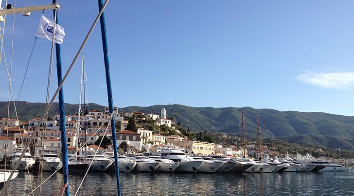 Carol Kent arranges Greek Island yacht charters