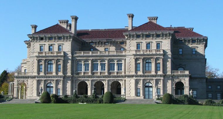 The Breakers Mansion, one of Newport, Rhode Island's most famous landmark and a Gilded Age architectural gem.