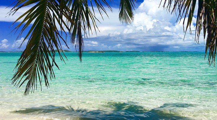 Clear blue-green water in the Exumas