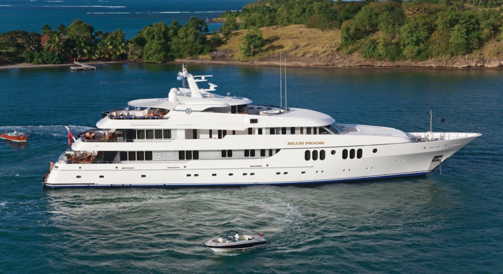 M/Y BlueMoon 198ft Profile w 2 Motorboats