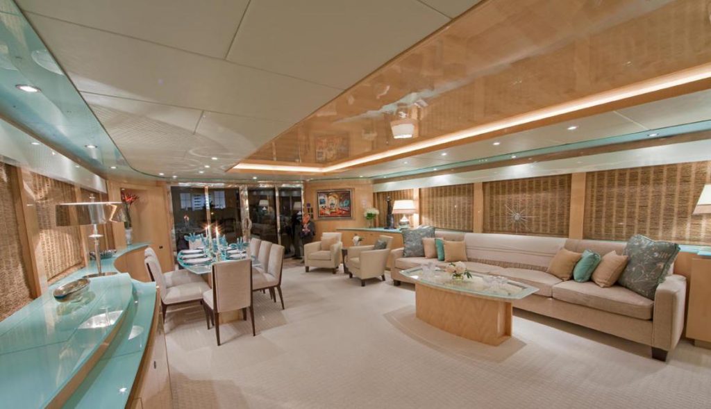 Lounge and dining area on M/Y DIAMOND GIRL