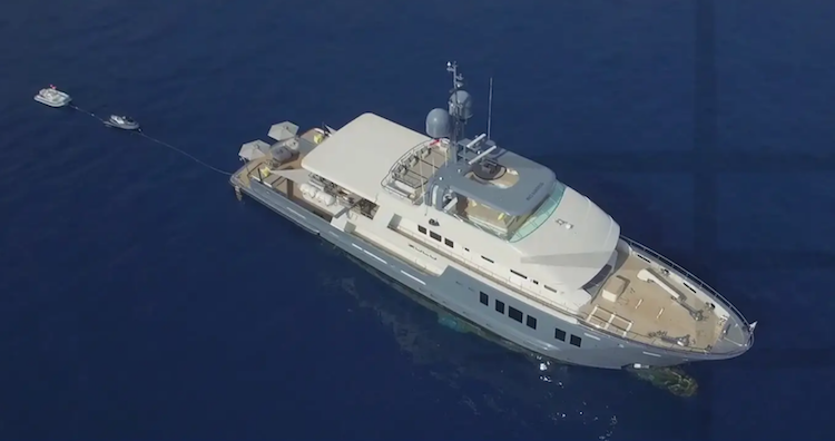 118ft Inace motor yacht ZULU on the water aerial photo