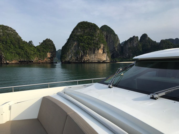 Motor yacht DOLCE VITA charters in Phuket, Thailand southeast Asia