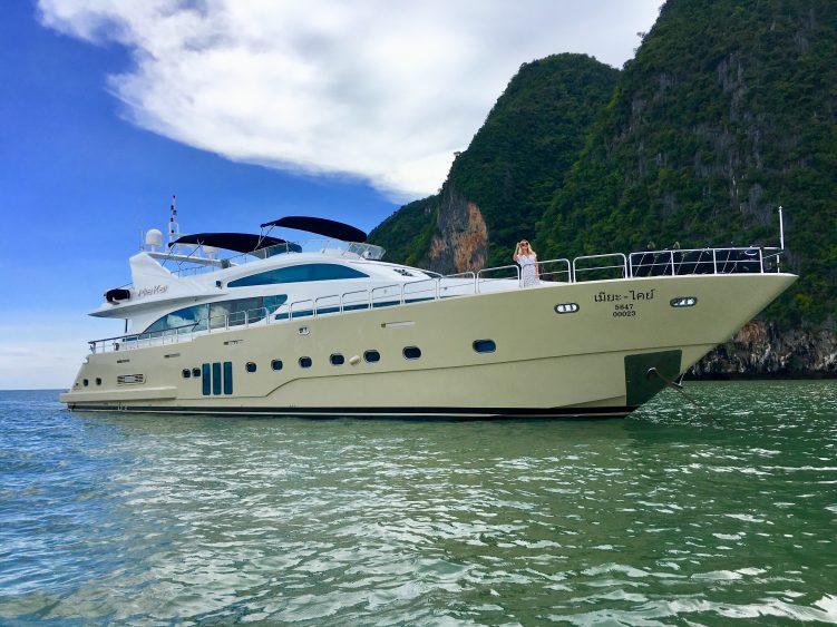 97ft Bilgin motor yacht MIA KAI cruising in Thailand YACHTING FAM TRIP IN THAILAND