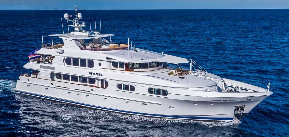 130ft motor yacht Magic Operating in the Bahamas, Caribbean and the North America