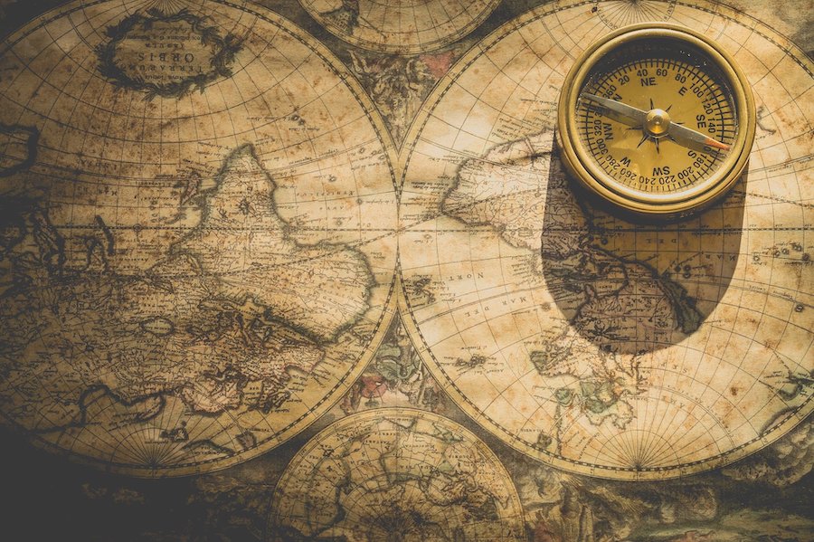 antique compass and map of the world (image by Ylanite Koppens from Pixabay)