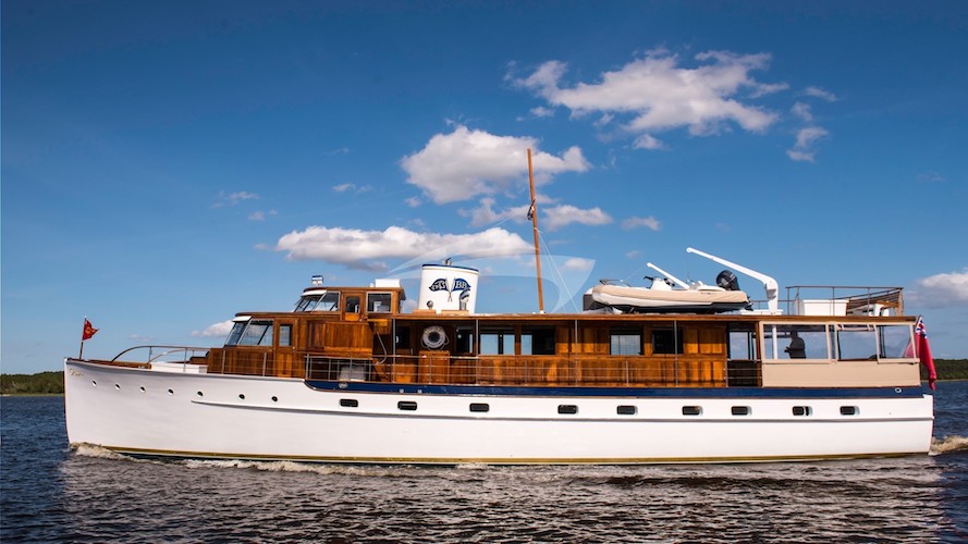 80ft Trumpy motor yacht TIMELESS - previously named BB - operates in the East Coast of the United States