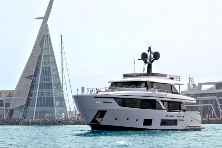 93ft Custom Line motor yacht JYC sleeps 10 and operates in the Arabian Gulf and Western Mediterranean
