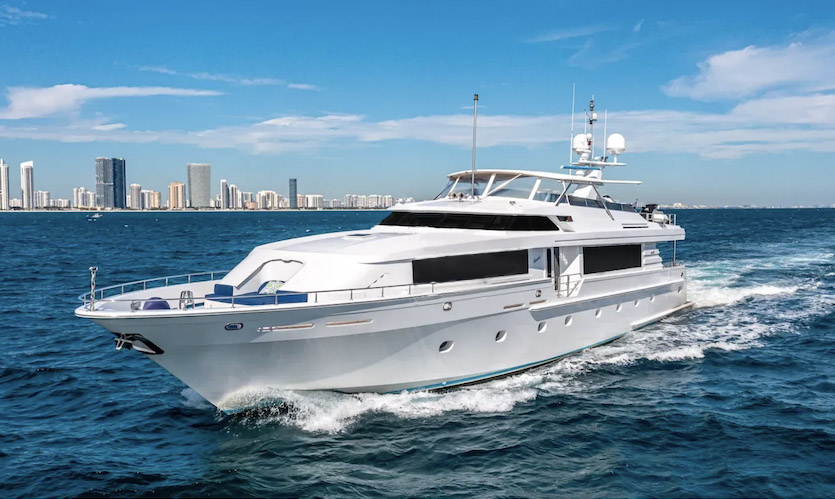 118ft Intermarine Savannah motor yacht XOXO (previously named SAVANNAH) operates in the Caribbean and East Coast US